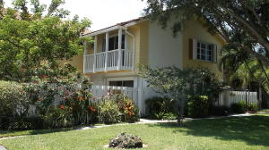 236 Seabreeze Circle