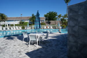 816 Ocean Dunes Circle 816