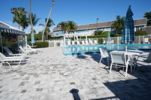 816 Ocean Dunes Circle 816
