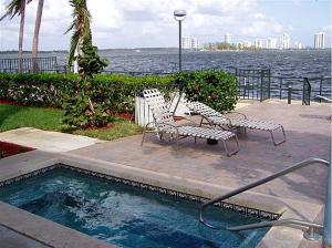 1010 Lake Shore Drive 104