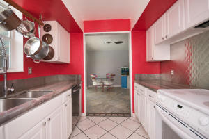 18985 SE Southgate Drive