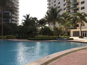 3001 S Ocean Drive 201