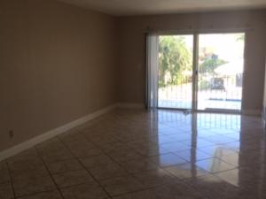 510 Prosperity Farms Road 8b