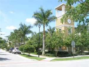 127 Seagrape Drive 204