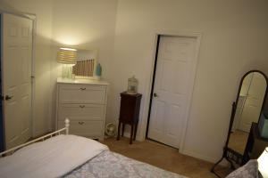 127 Seagrape Drive 204