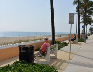 4831 Via Palm Lakes 1222