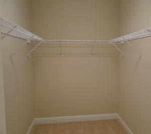 114 Diamante Way