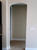 114 Diamante Way