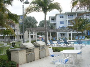 233 Bay Colony Drive N
