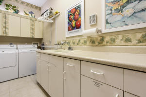 19065 SE Coral Reef Lane