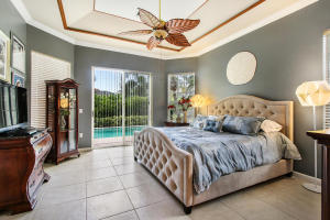 19065 SE Coral Reef Lane