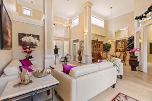 19065 SE Coral Reef Lane