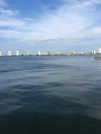 1110 Lake Shore Drive 101