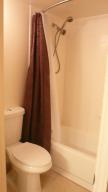 1110 Lake Shore Drive 101