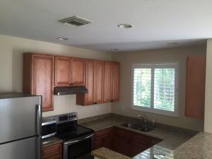 3189 Laurel Ridge Circle