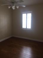 3189 Laurel Ridge Circle