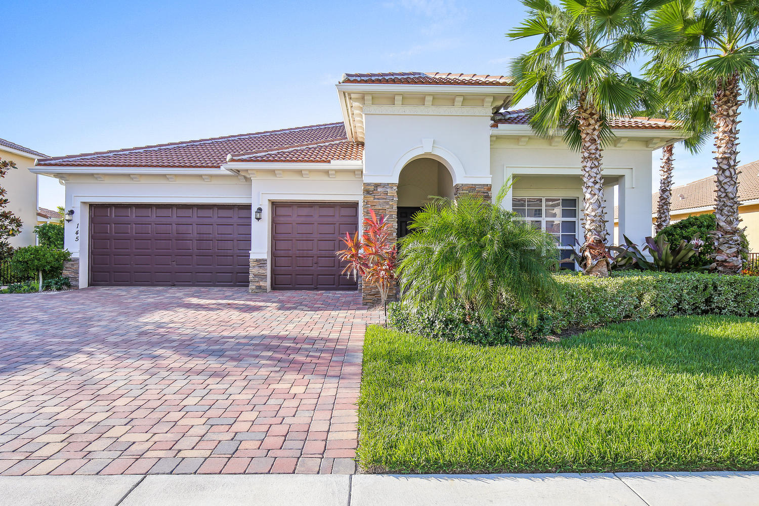 145 Casa Circle