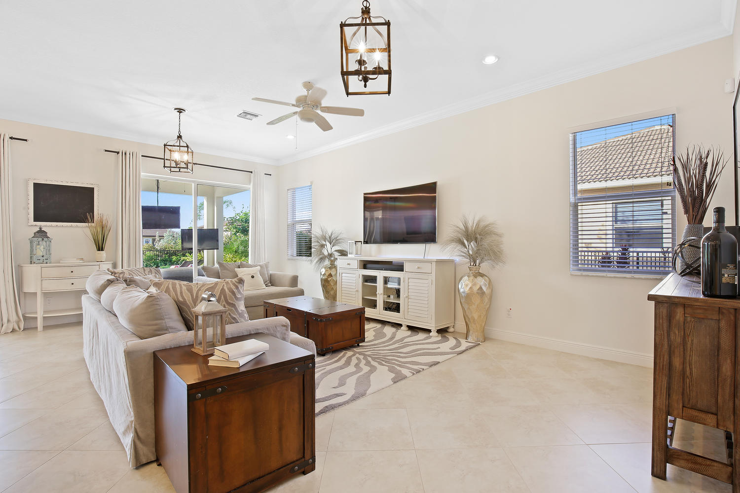 145 Casa Circle