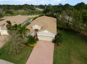 1476 SE Legacy Cove Circle