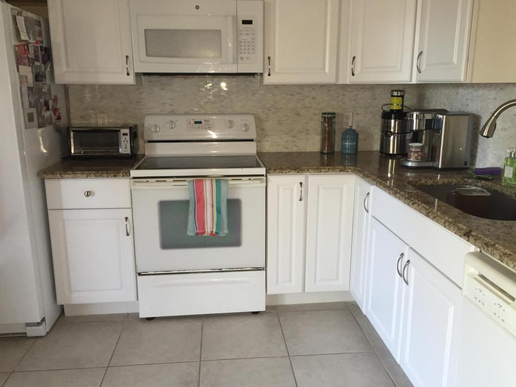 103 Lakewood Drive 23d