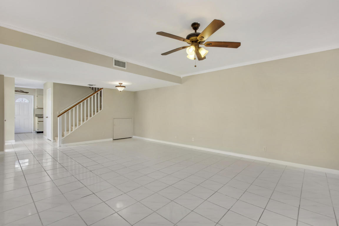 6214 Riverwalk Lane 1