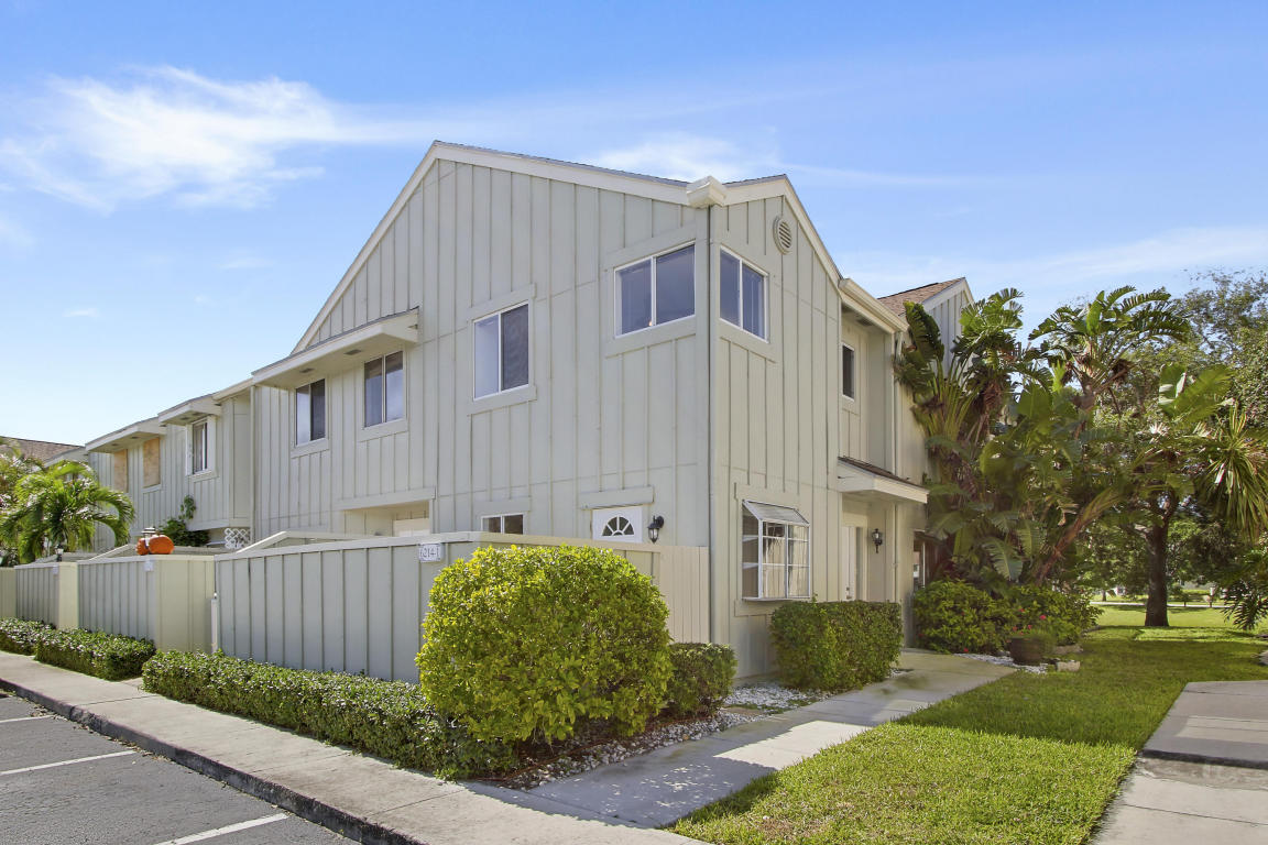 6214 Riverwalk Lane 1