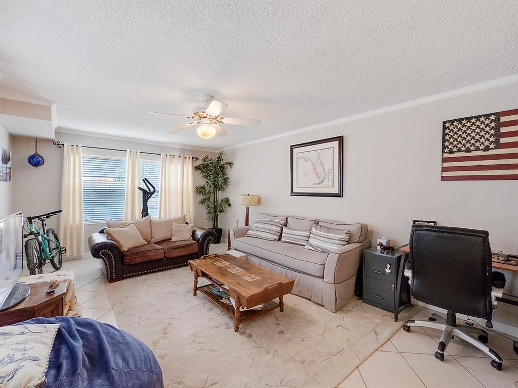 1805 Middleton Way 16-A