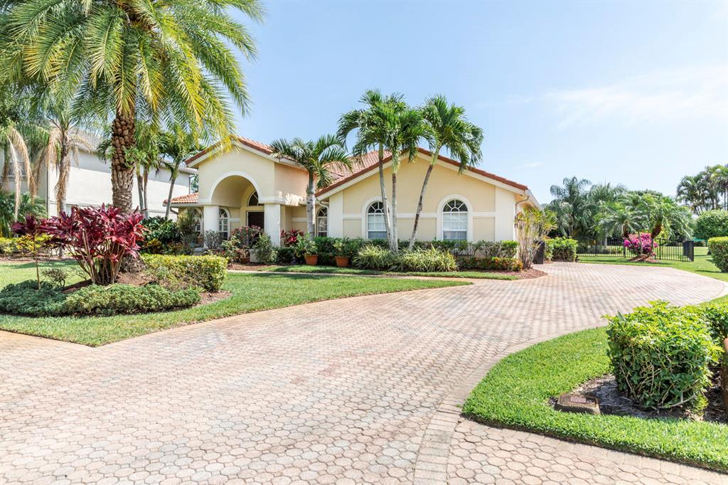 5051 SW Hammock Creek Drive