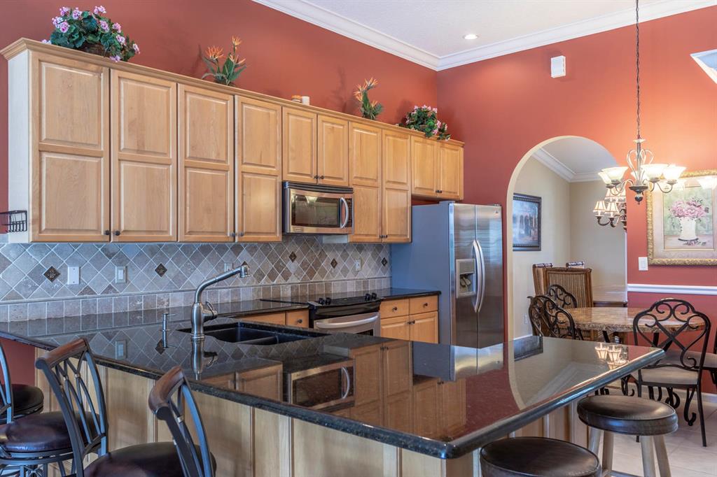 5051 SW Hammock Creek Drive