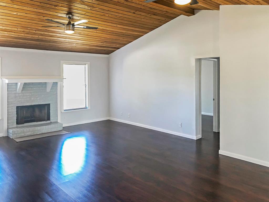 701 S Loxahatchee Drive