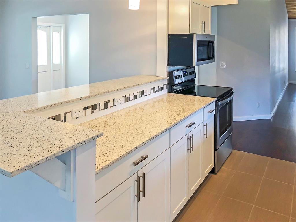 701 S Loxahatchee Drive