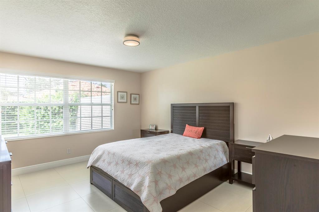 7036 Gila Lane