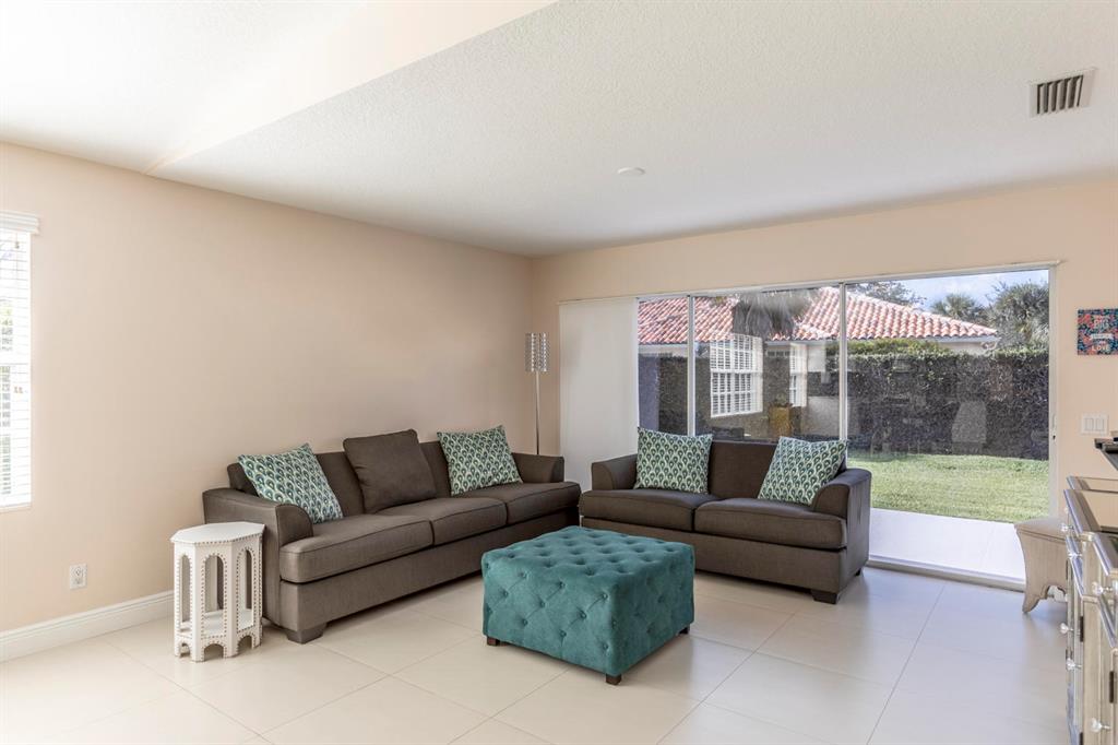 7036 Gila Lane