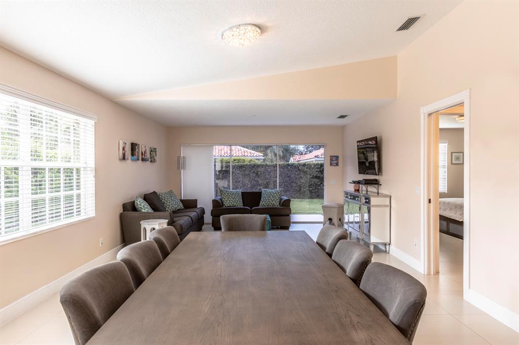 7036 Gila Lane