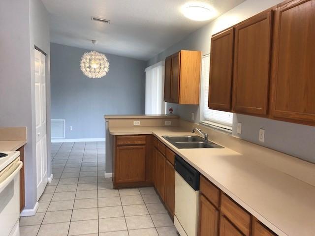 49 W Rubber Tree Drive