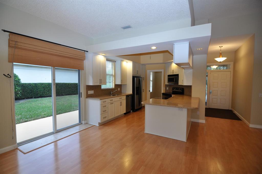 393 Kelsey Park Drive