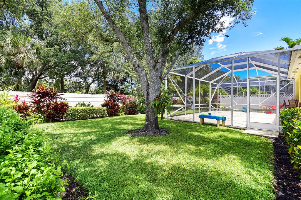 118 Sweet Bay Circle