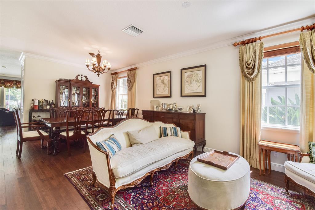118 Sweet Bay Circle