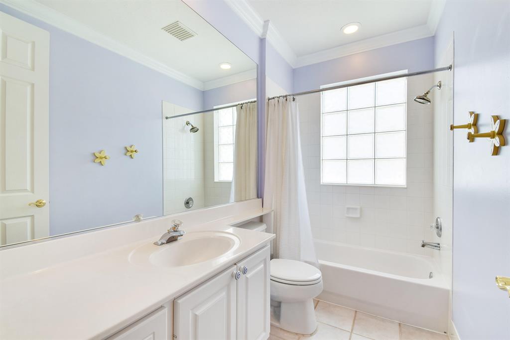 118 Sweet Bay Circle