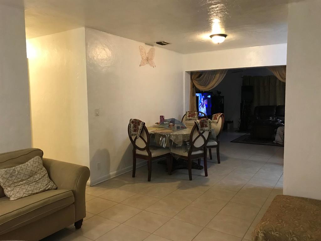 3608 Holiday Road