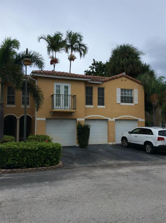 1025 Lake Shore Drive 205