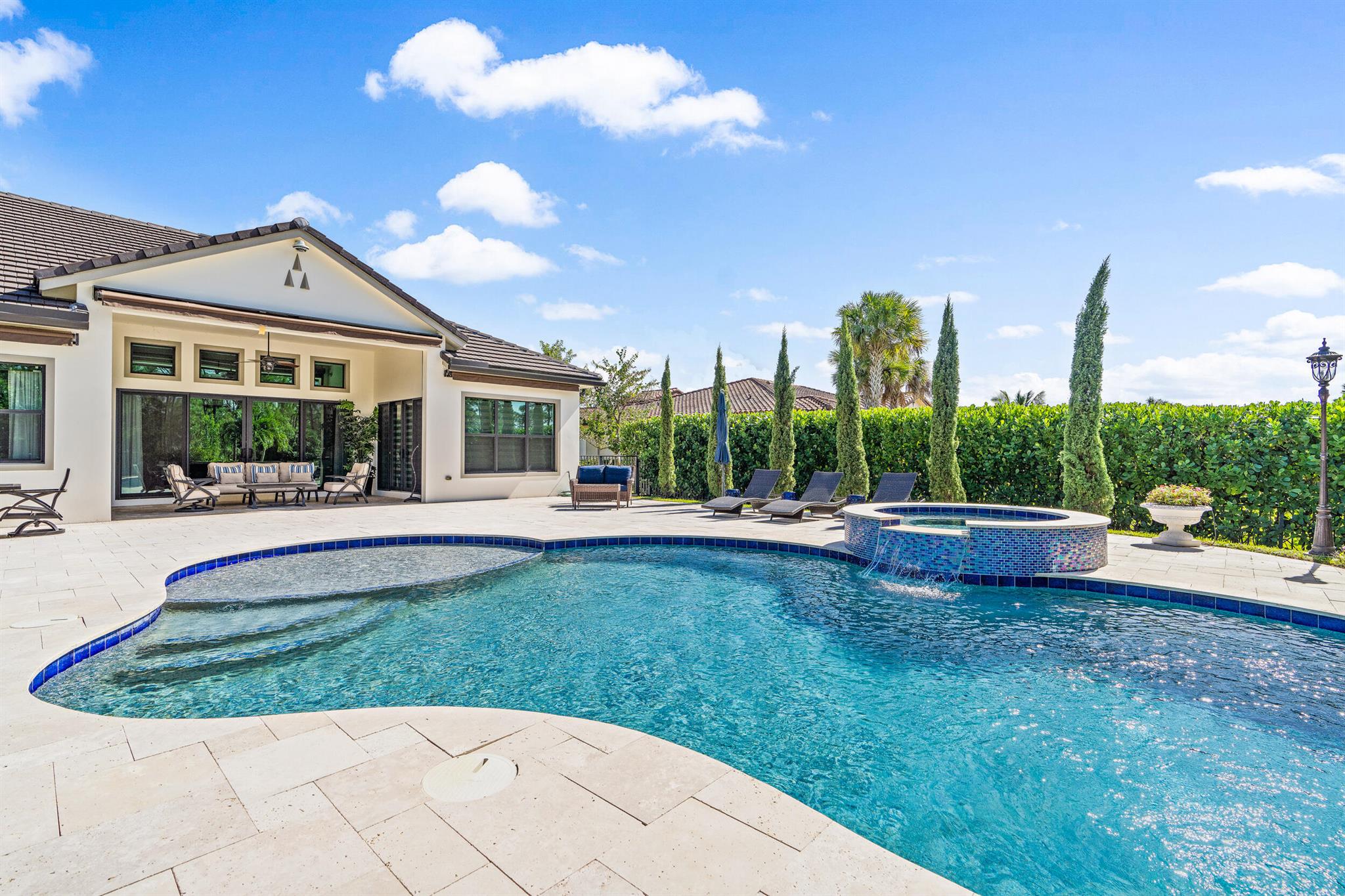 19240 SE Hidden Bridge Court