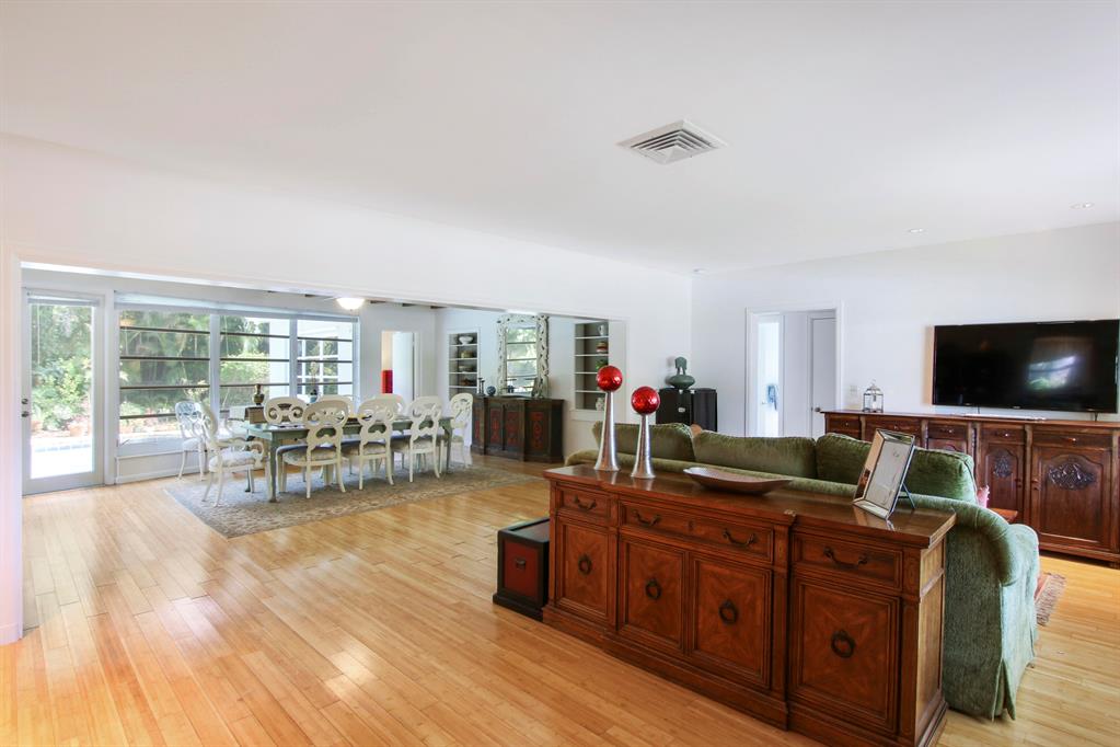 220 34th Street