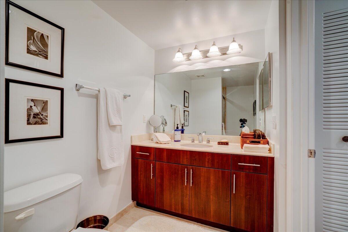4883 Pga Boulevard 304