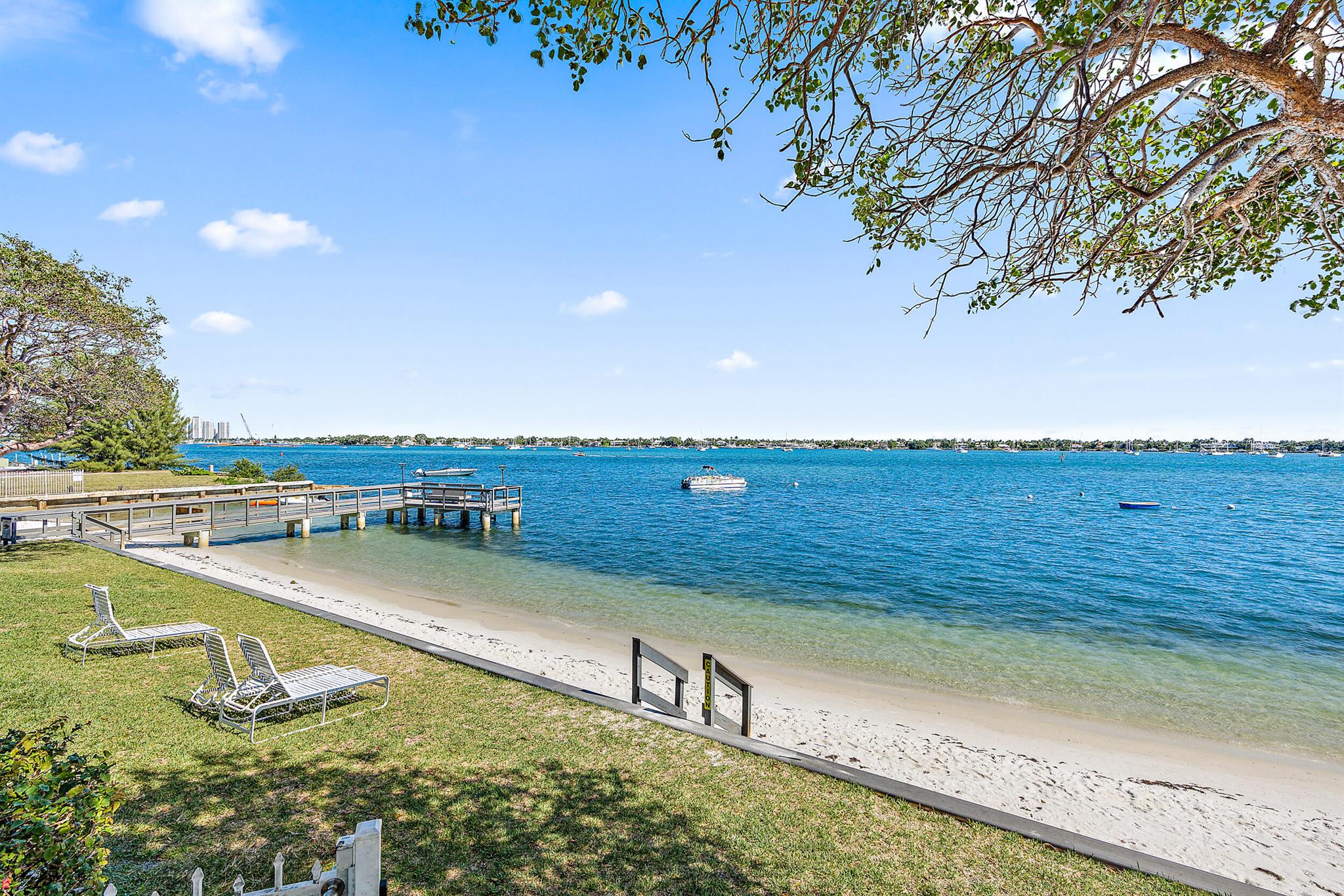 5600 N Flagler Drive 507
