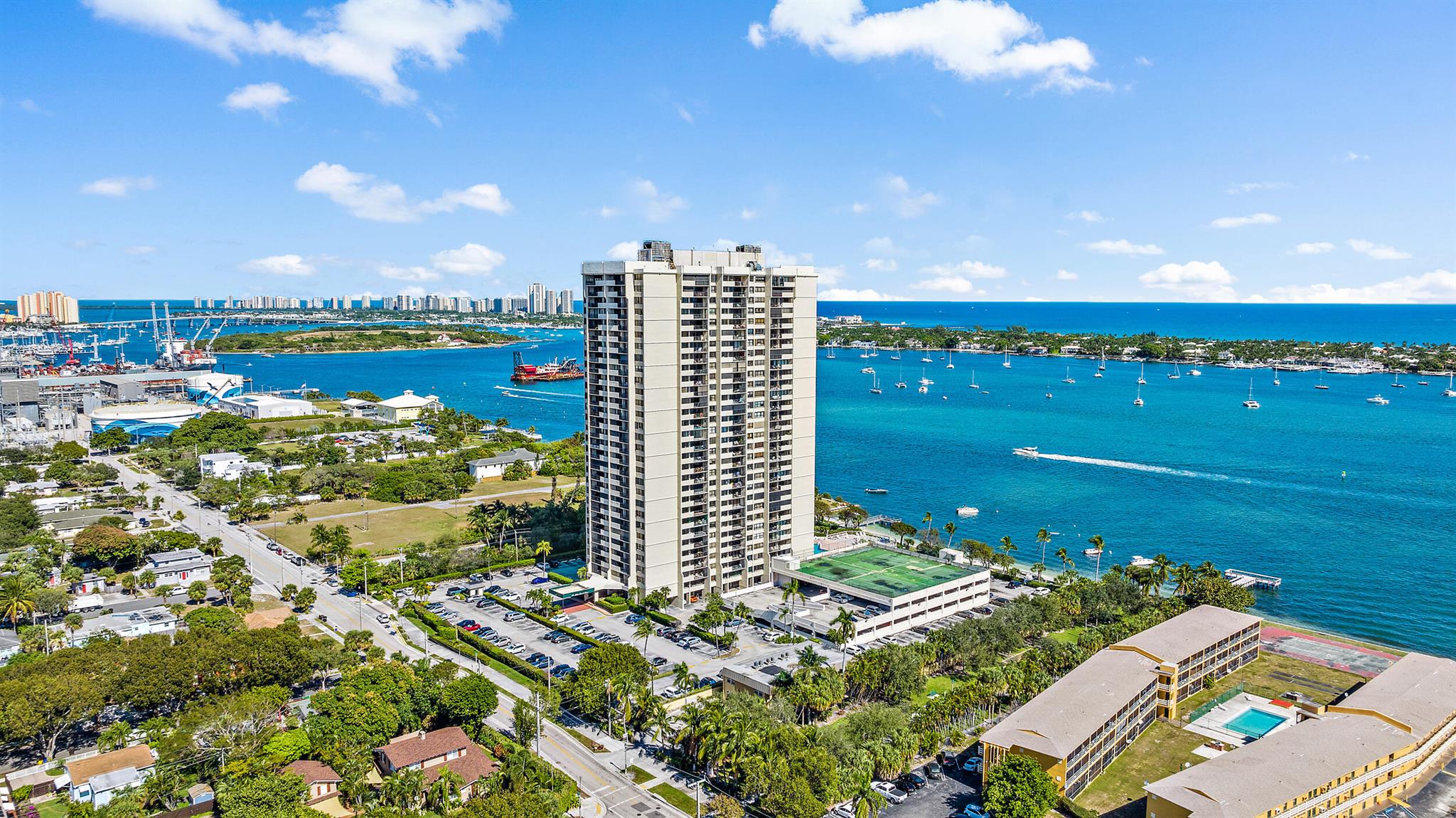 5600 N Flagler Drive 507