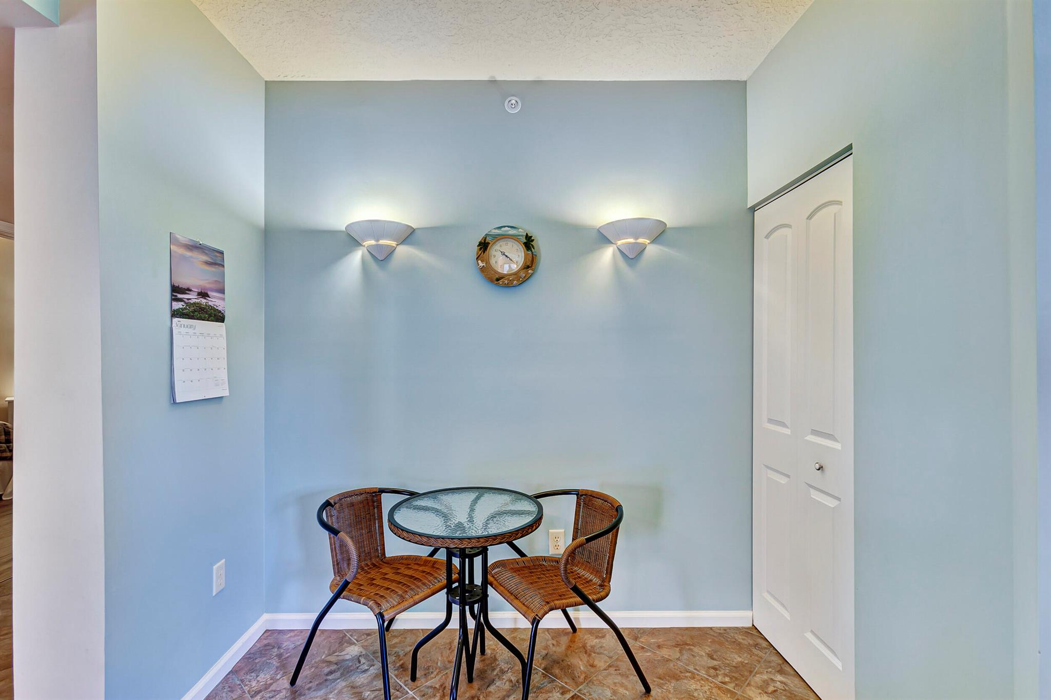 300 Uno Lago Drive 101