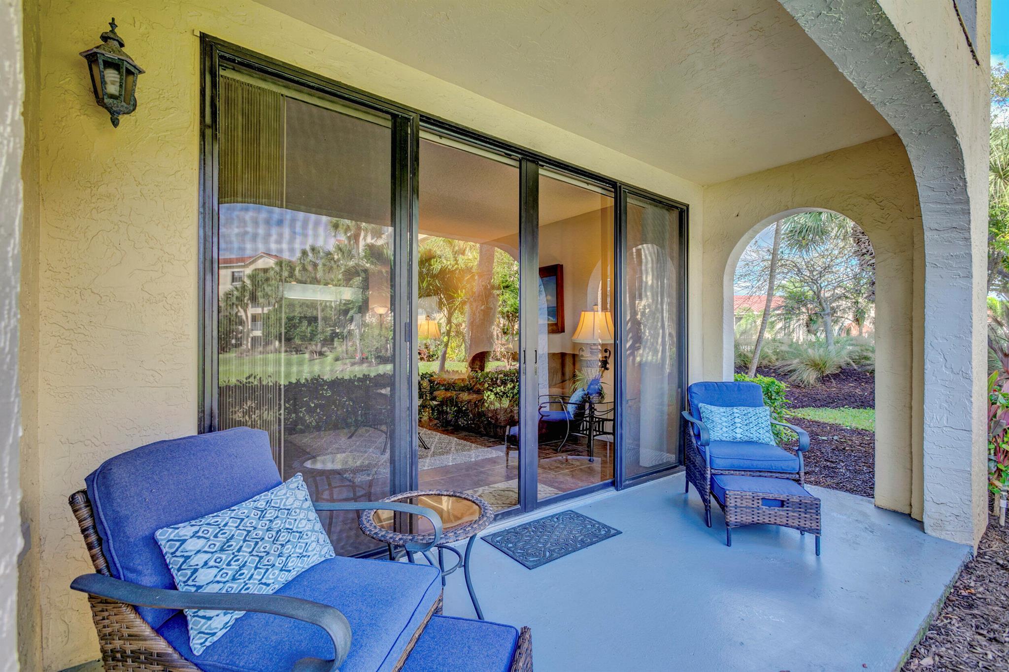 300 Uno Lago Drive 101