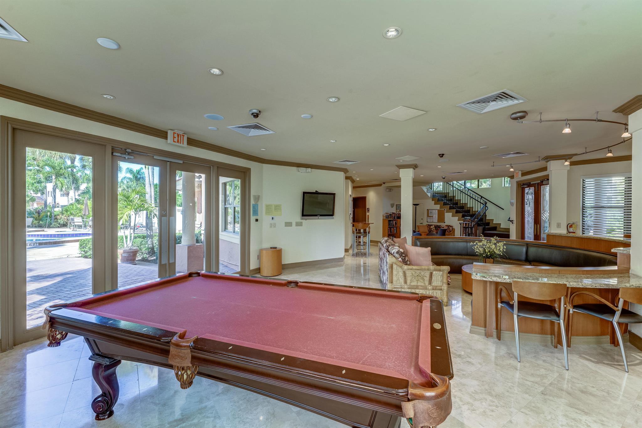 300 Uno Lago Drive 101