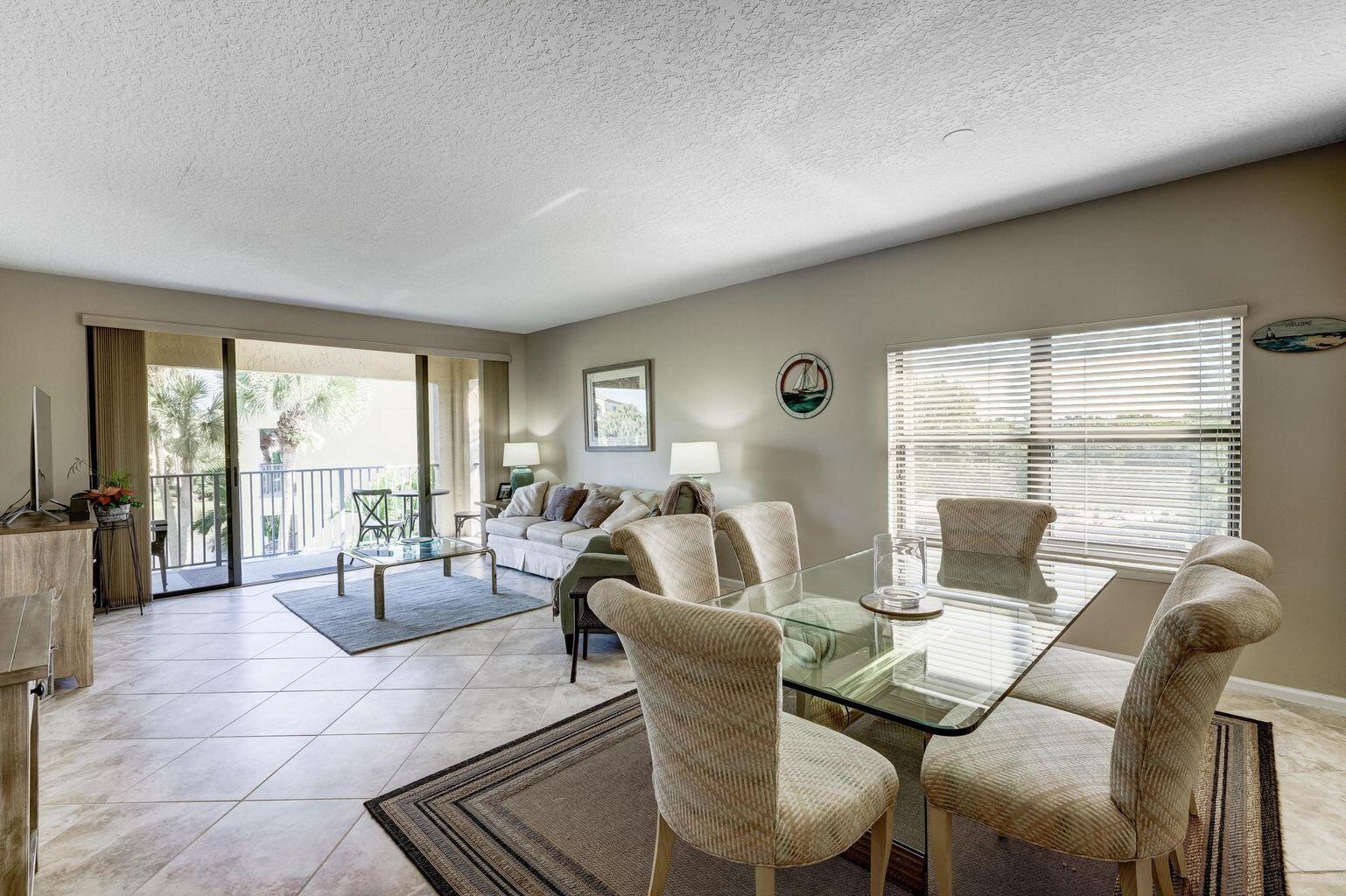 300 Uno Lago Drive 305